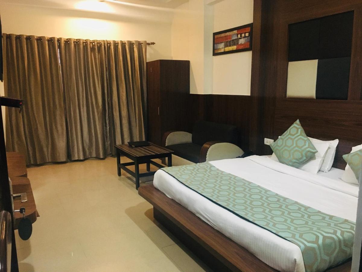 Hotel Maharaja Inn By Geetanjali Hotels Katra  Extérieur photo