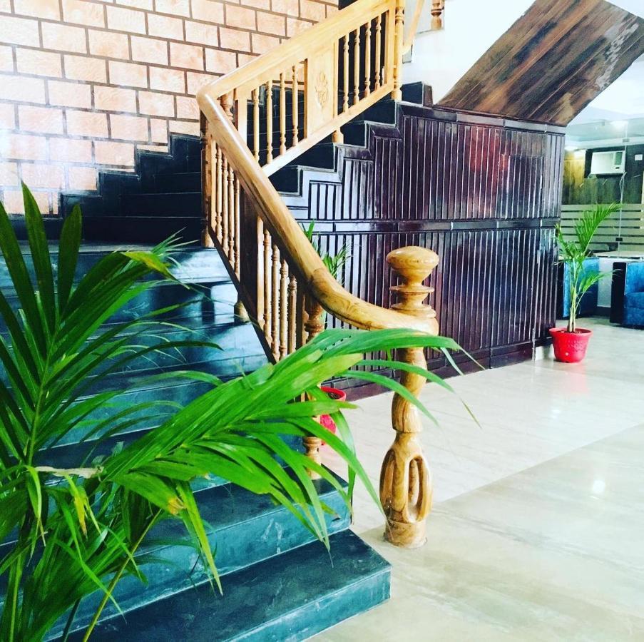 Hotel Maharaja Inn By Geetanjali Hotels Katra  Extérieur photo